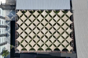 หลังคาผ้าใบแรงดึงสูง Coolaroo