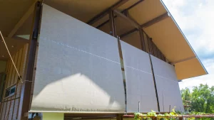 ม่านม้วนแนวดิ่ง