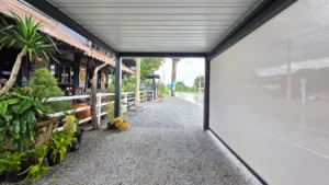 หลังคาโรงรถโมเดิร์น