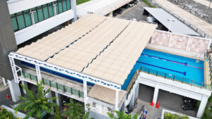 หลังคาผ้าใบเปิด-ปิดได้