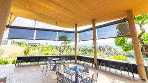 ม่านม่วนแนวดิ่ง